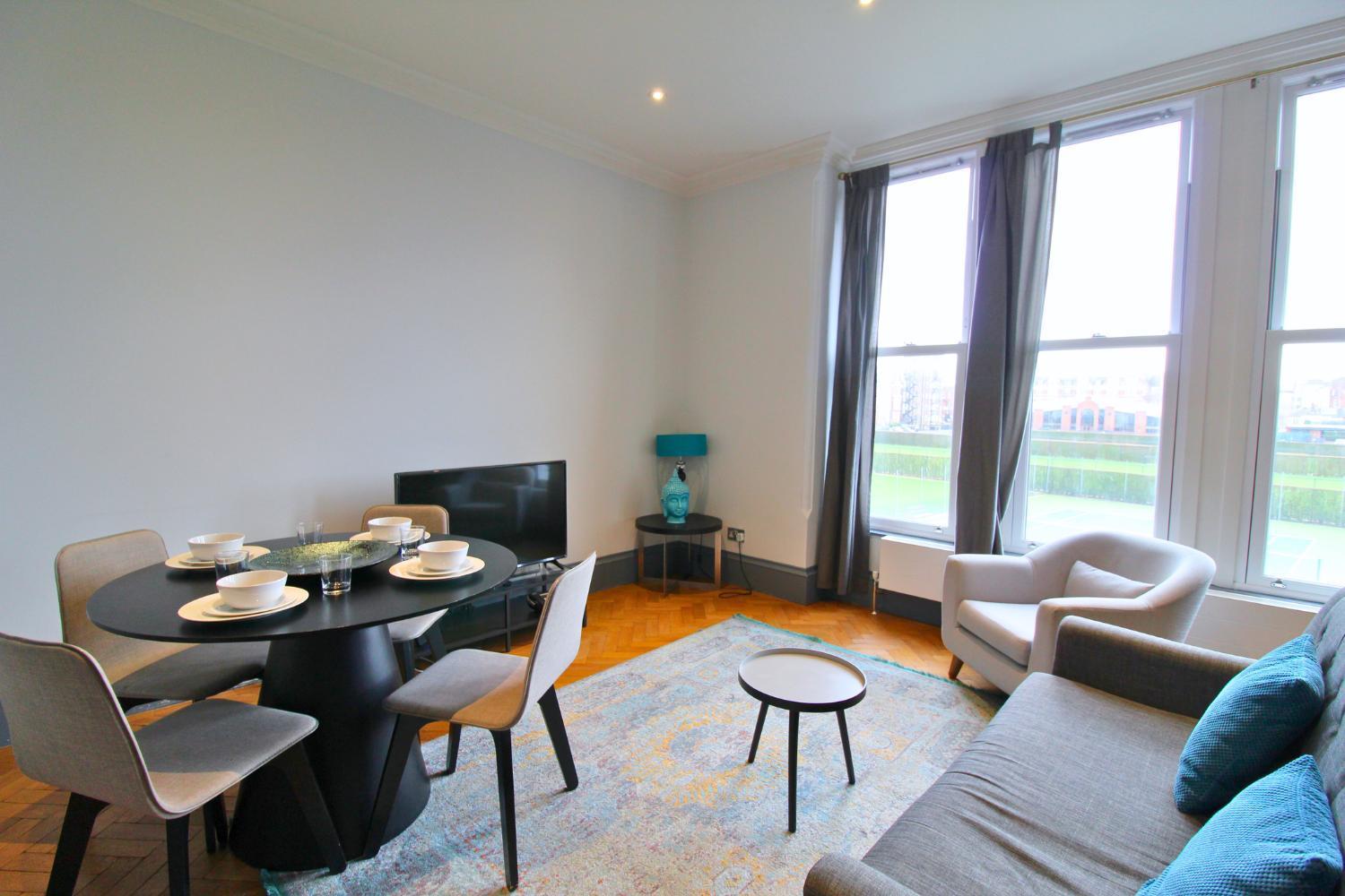 Barons Court Queens Club By Viridian Apartments Londra Esterno foto