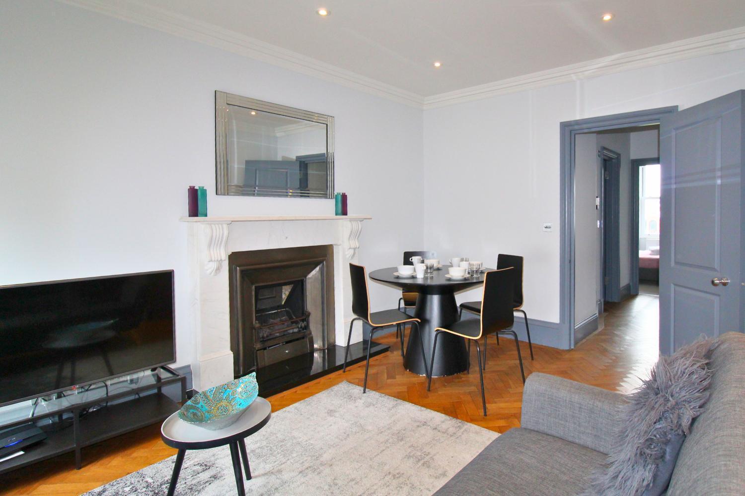 Barons Court Queens Club By Viridian Apartments Londra Esterno foto