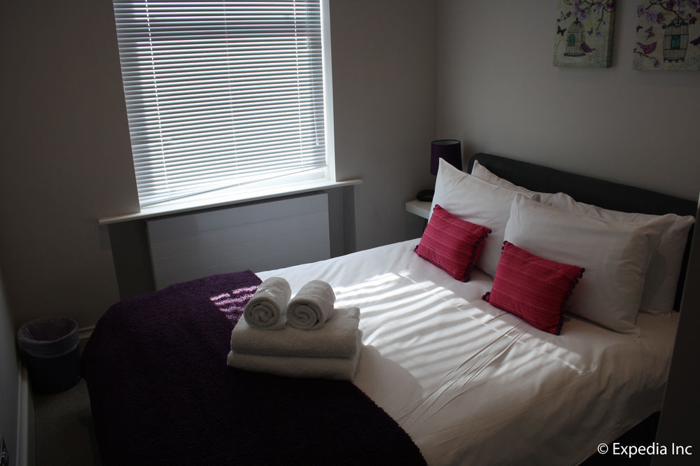 Barons Court Queens Club By Viridian Apartments Londra Esterno foto