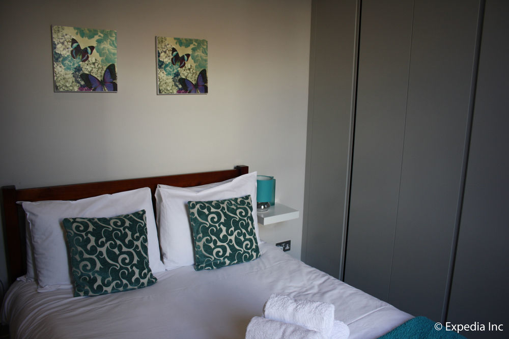 Barons Court Queens Club By Viridian Apartments Londra Esterno foto