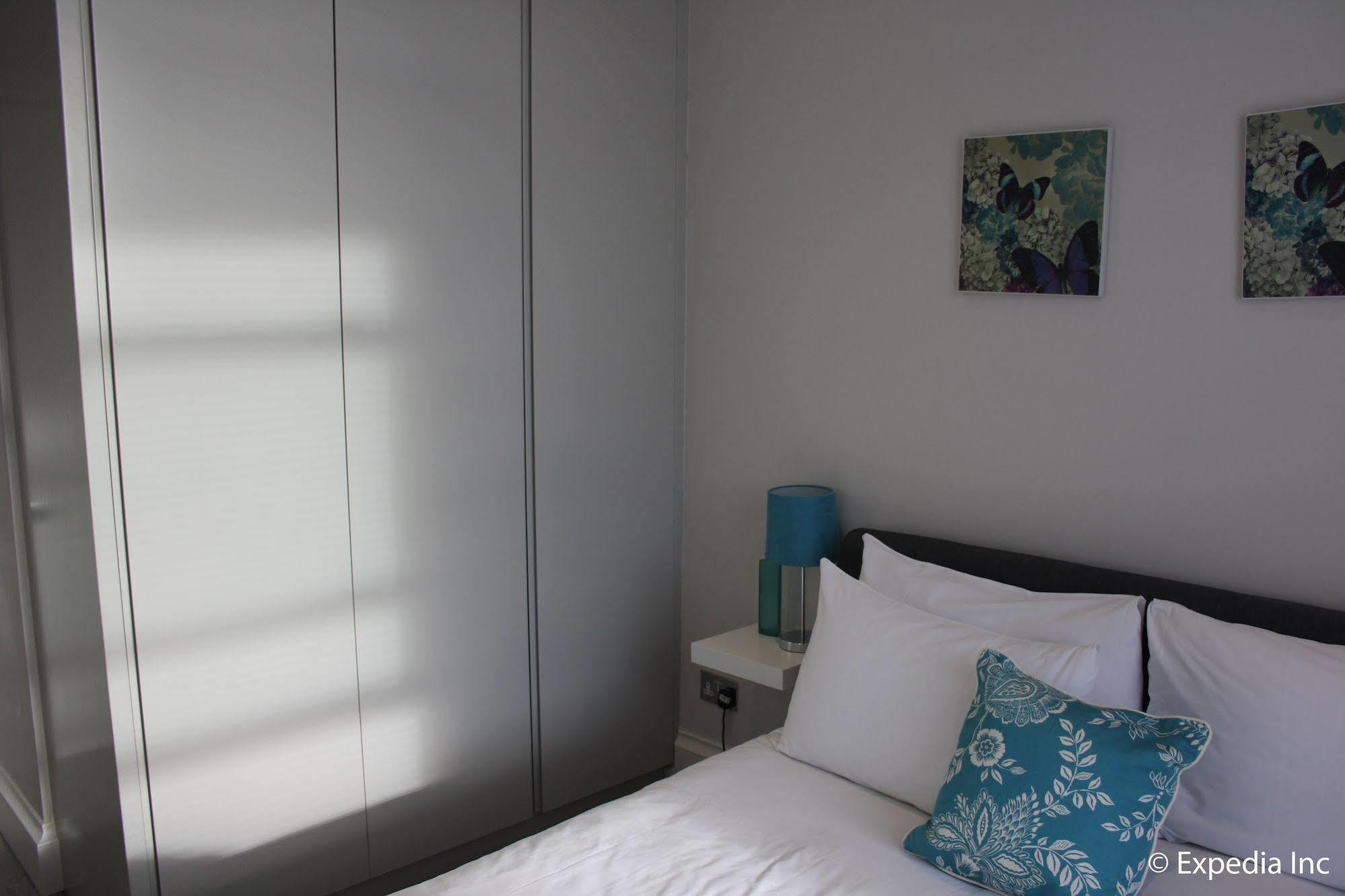 Barons Court Queens Club By Viridian Apartments Londra Esterno foto
